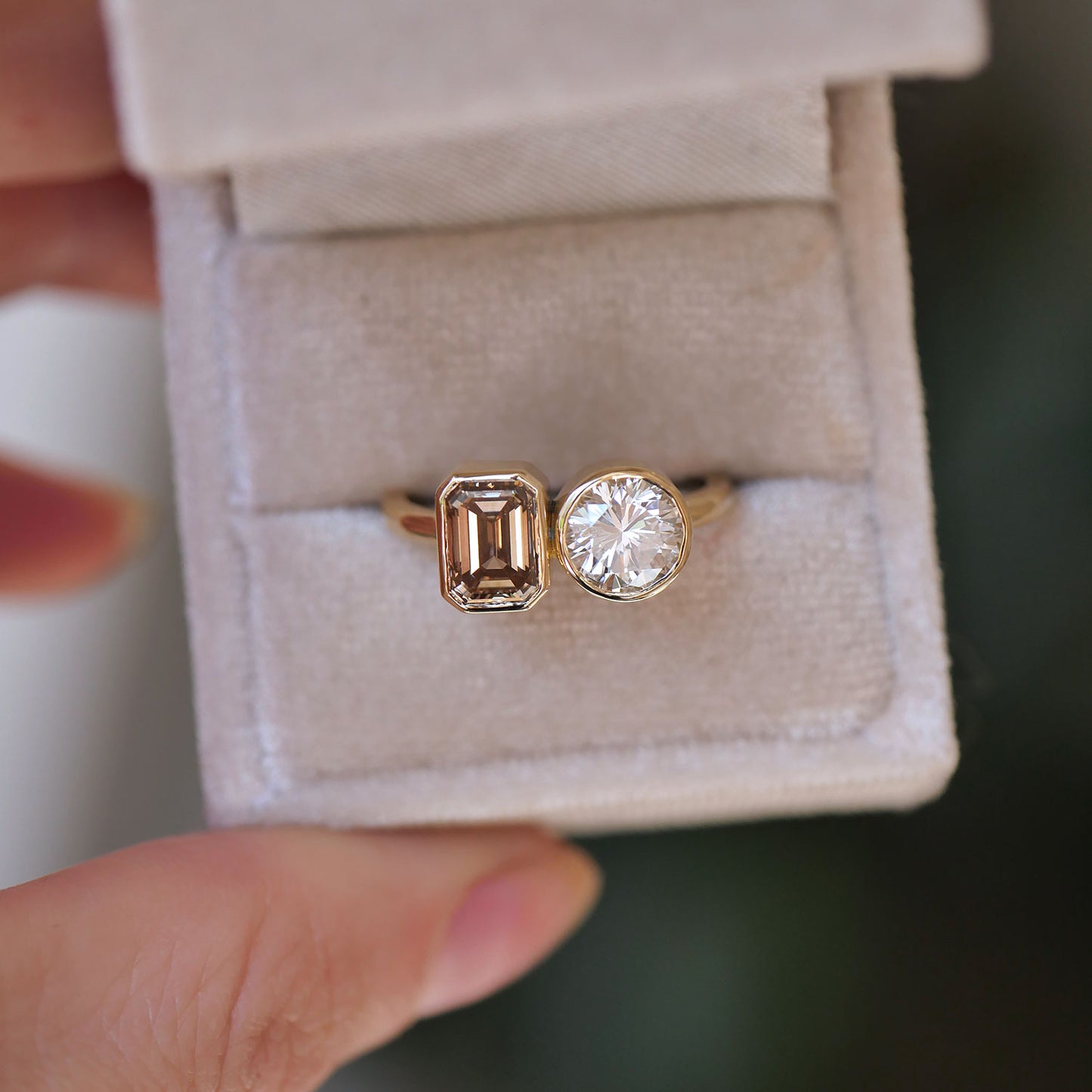 Custom Bezel Toi et Moi Ring