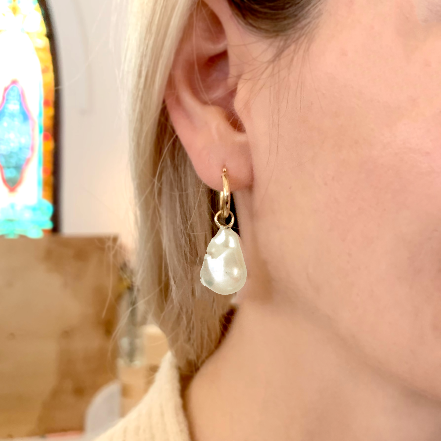 Medium Baroque Pearl & Gold Hoop Earrings