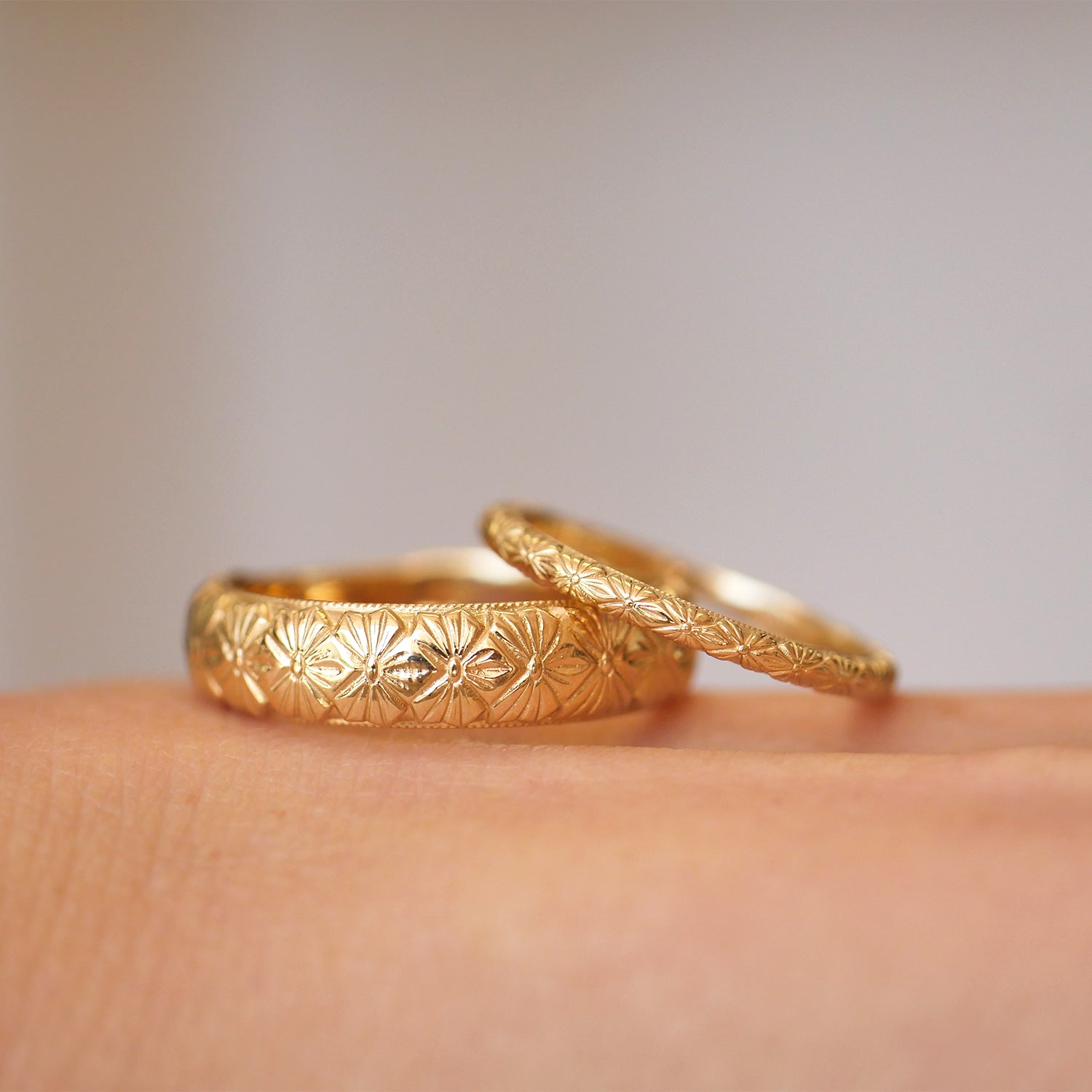 Delicate Deco Floral Band