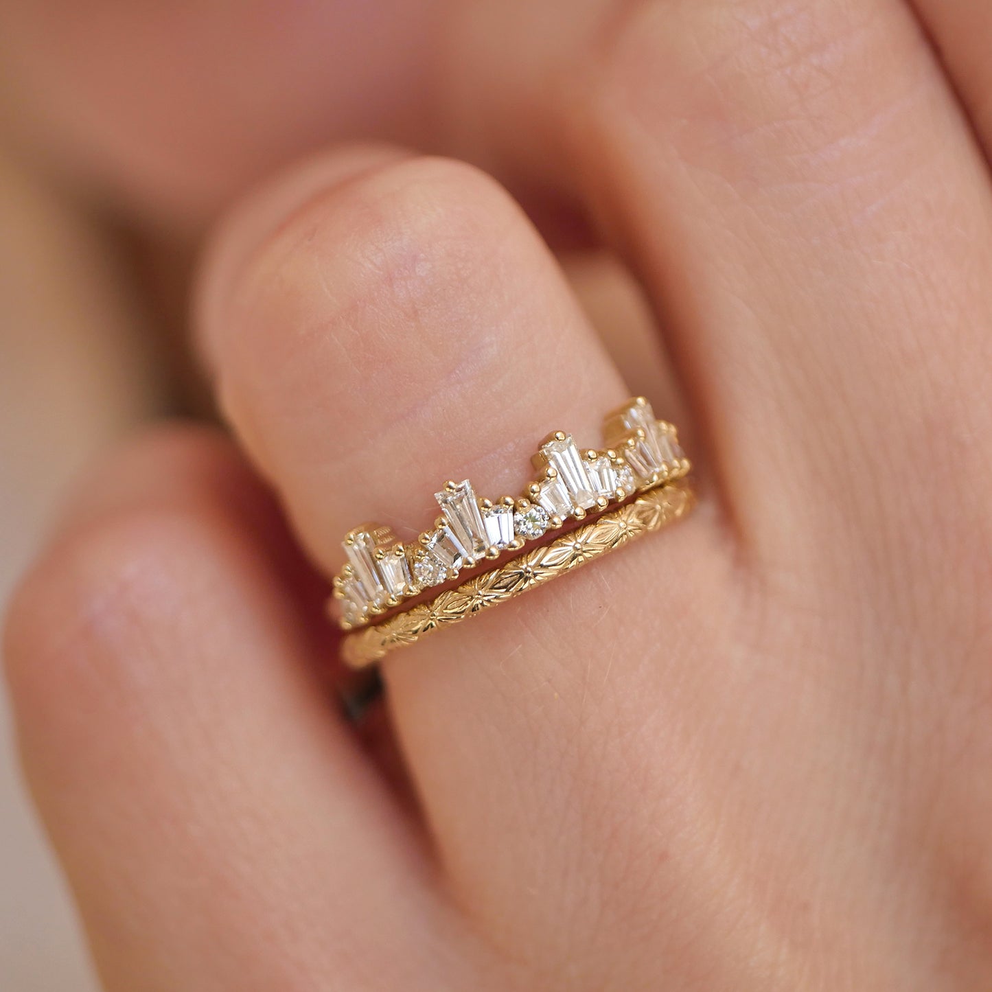 Delicate Deco Floral Band