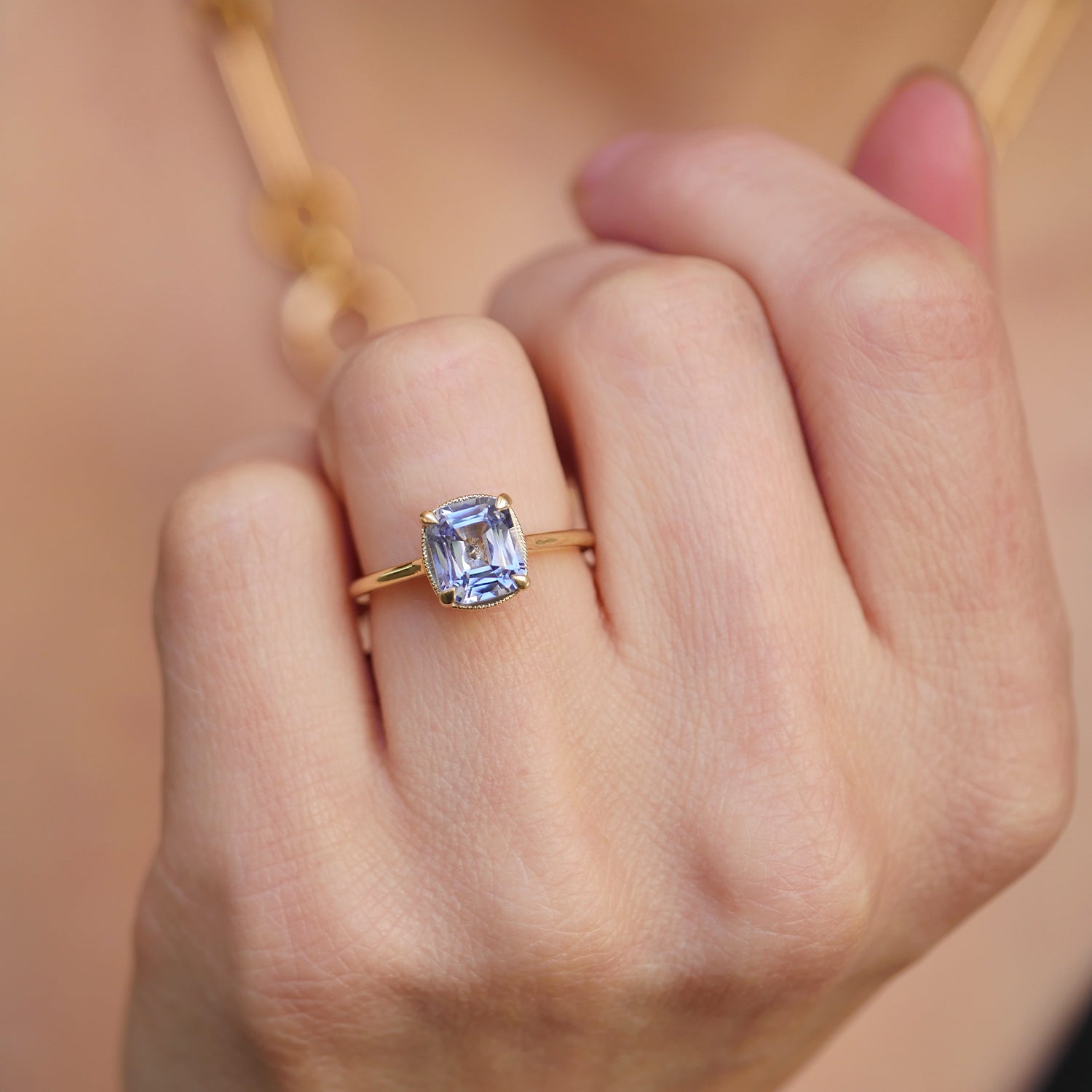 vintage inspired cornflower blue sapphire solitaire