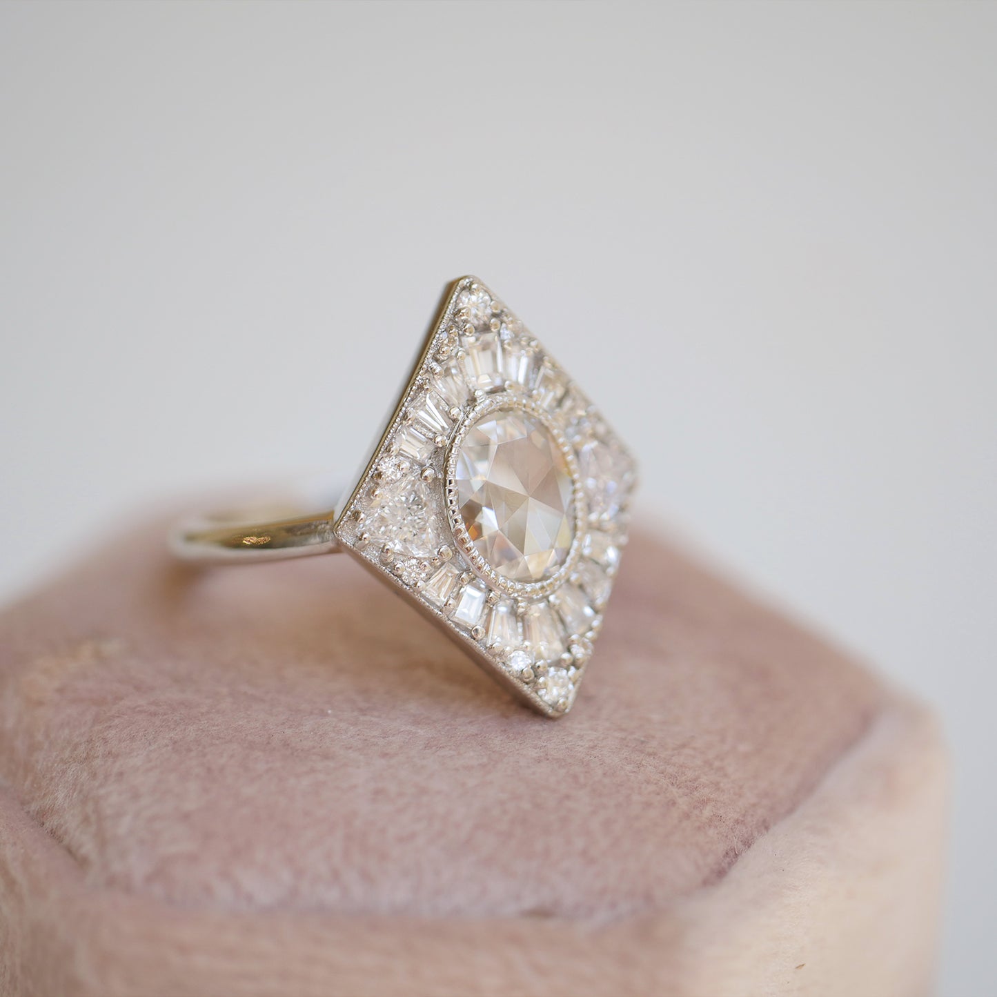 Oval Rose Cut Bezel Kite Shape Ring