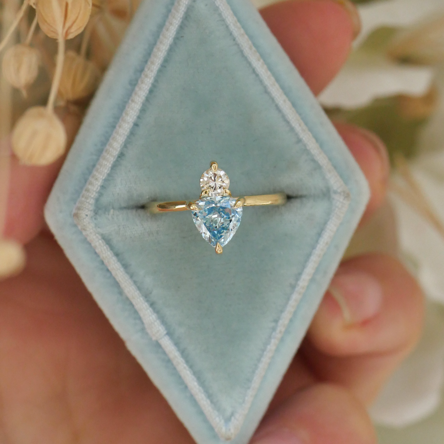 Blue Diamond Toi Et Moi