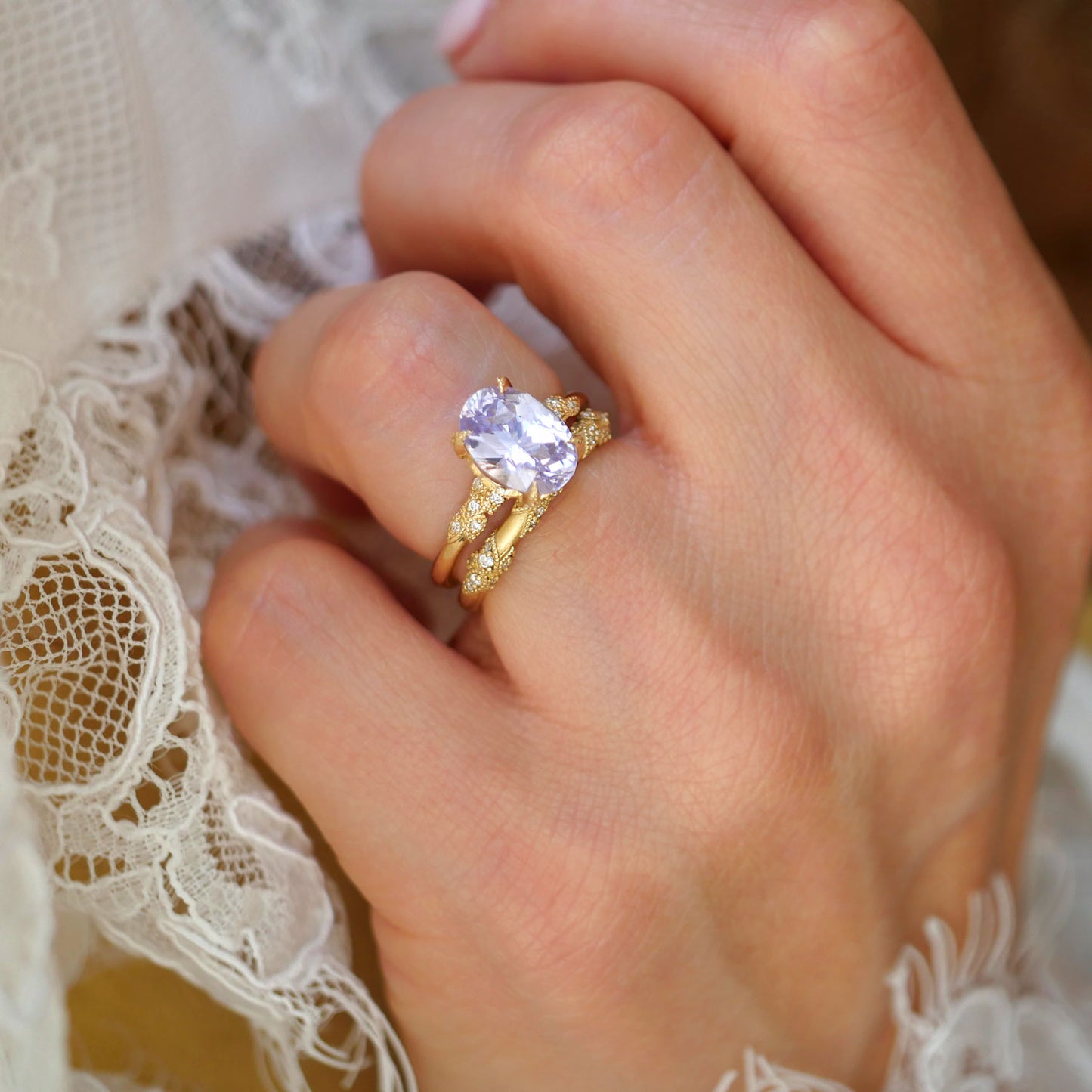 Oval Lilac Sapphire Wild Vine Ring