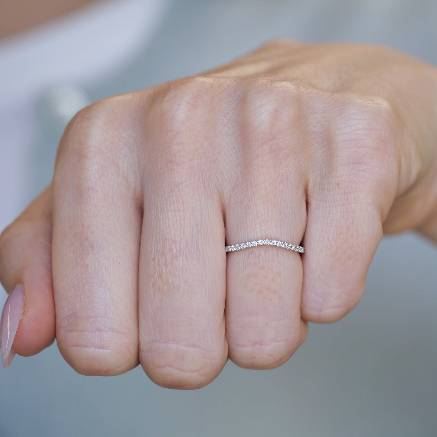 Round Pave Contour Band