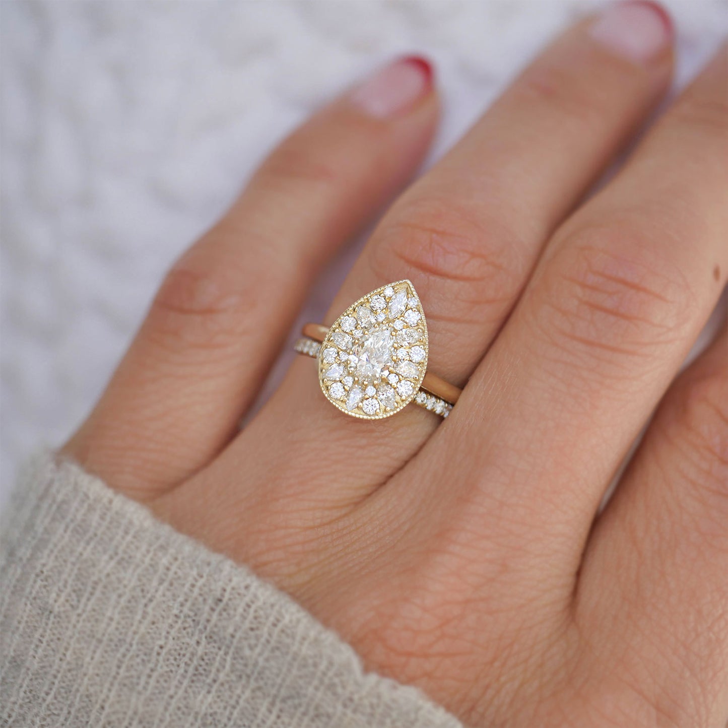 Pear-Shape Brilliant Cut Diamond Mosaic Ring