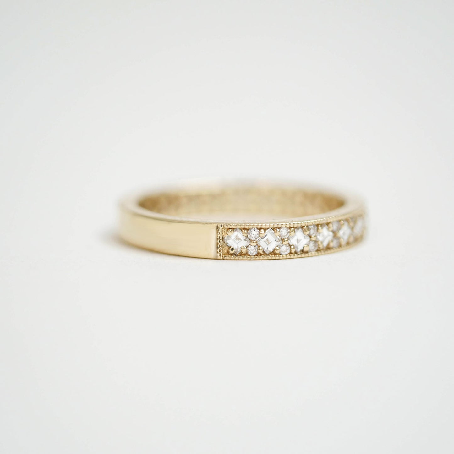 Carré & Round Milgrain Diamond Mosaic Ring