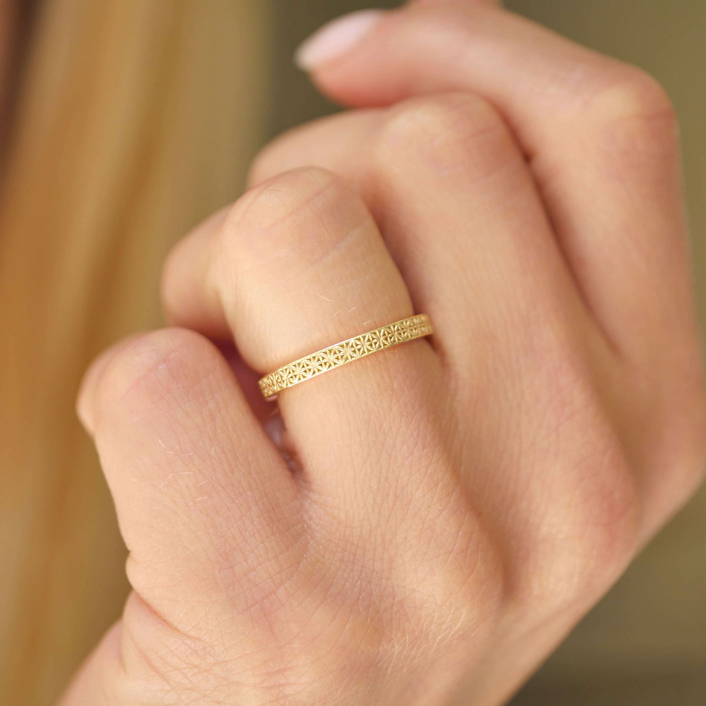 2mm Deco Antique Star Ring