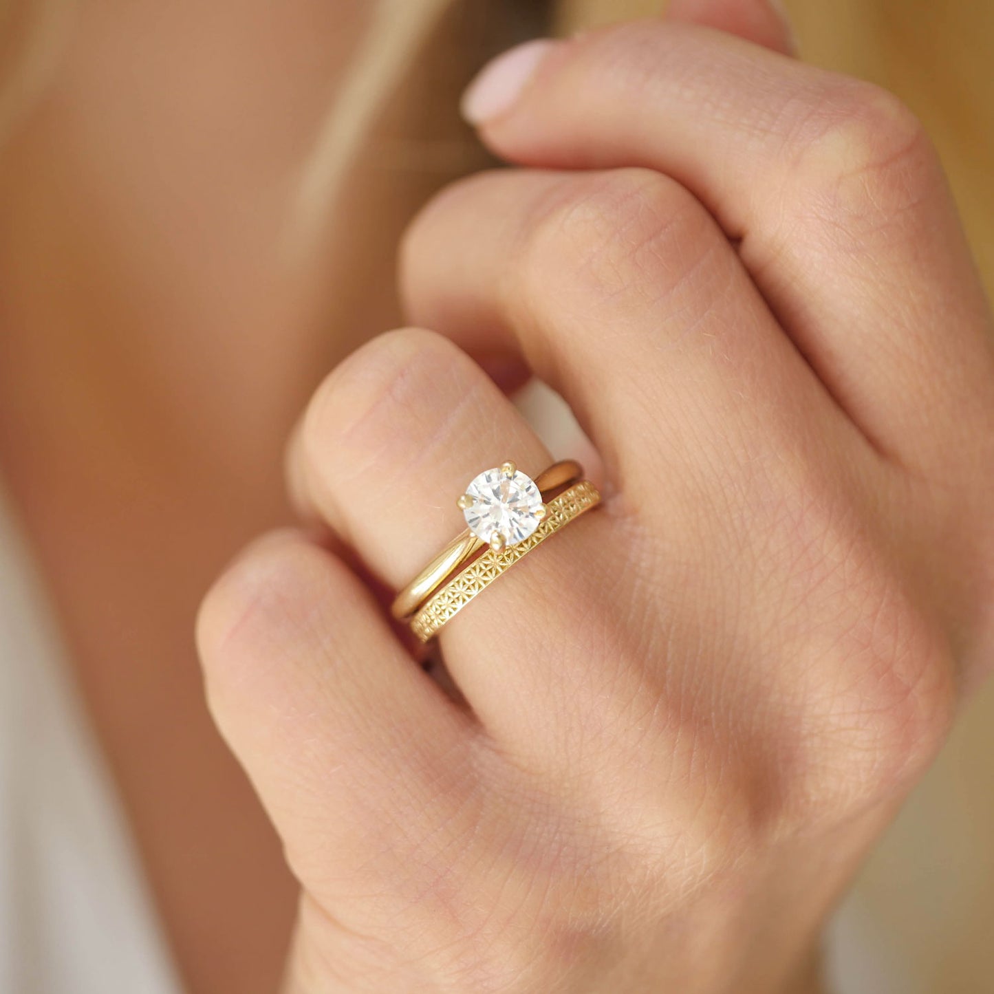 2mm Deco Antique Star Ring