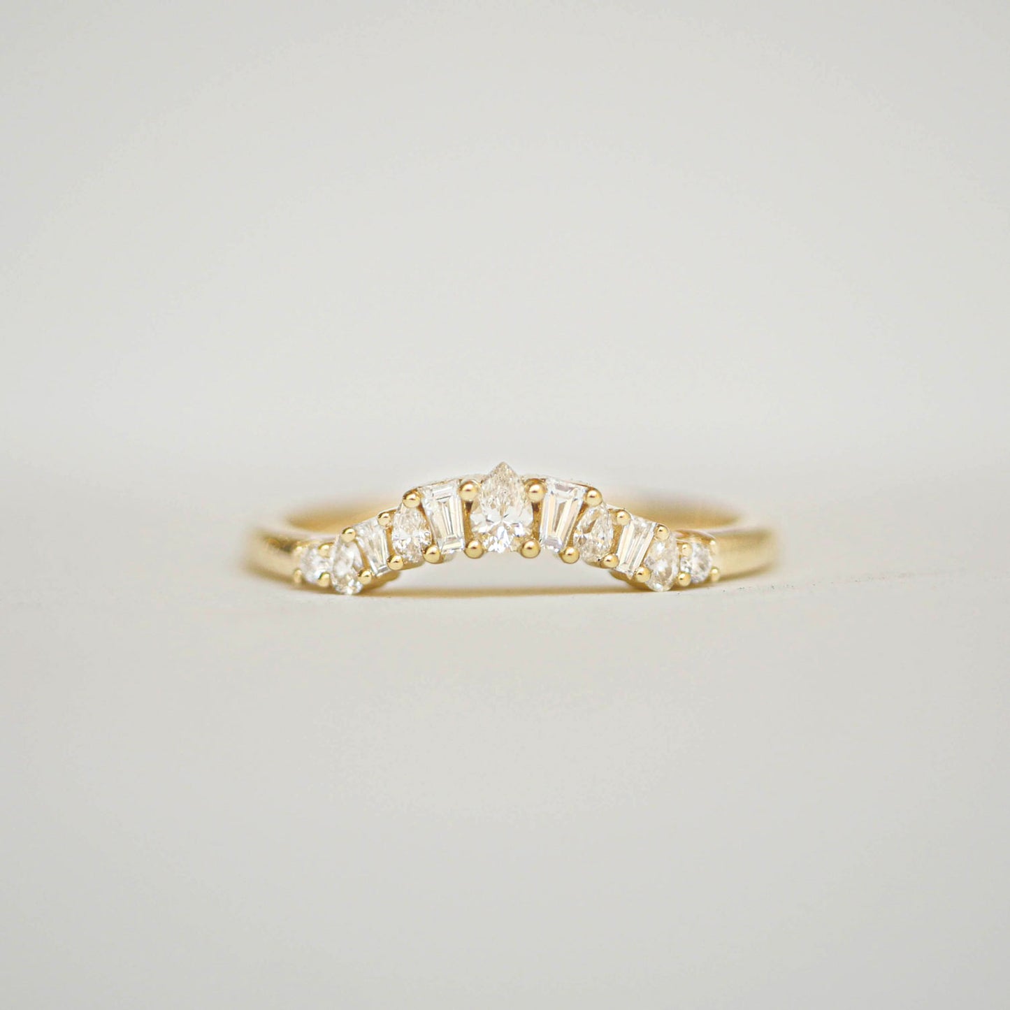 Pear & Baguette Diamond Mosaic Contour Band