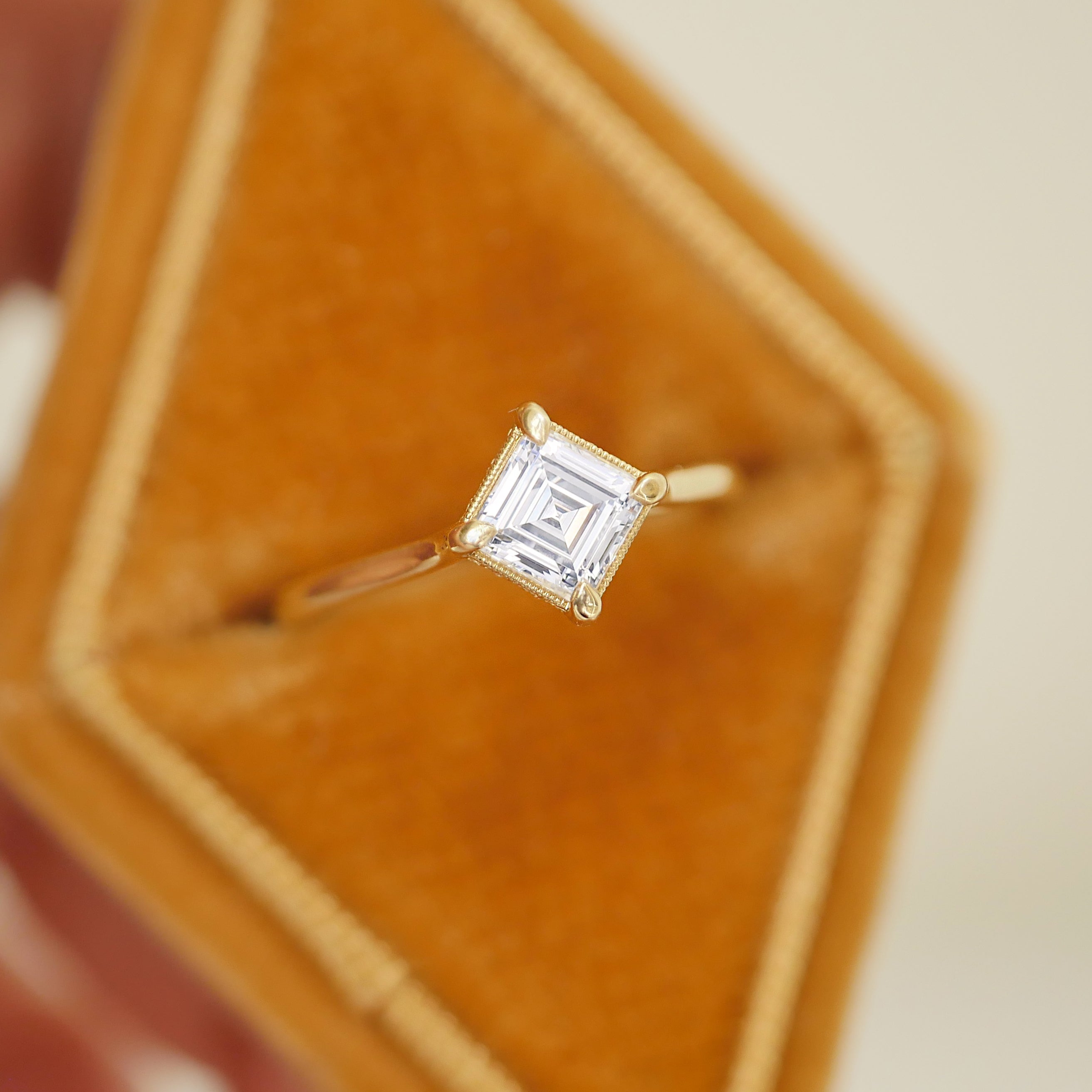 Carré Solitaire Diamond Ring