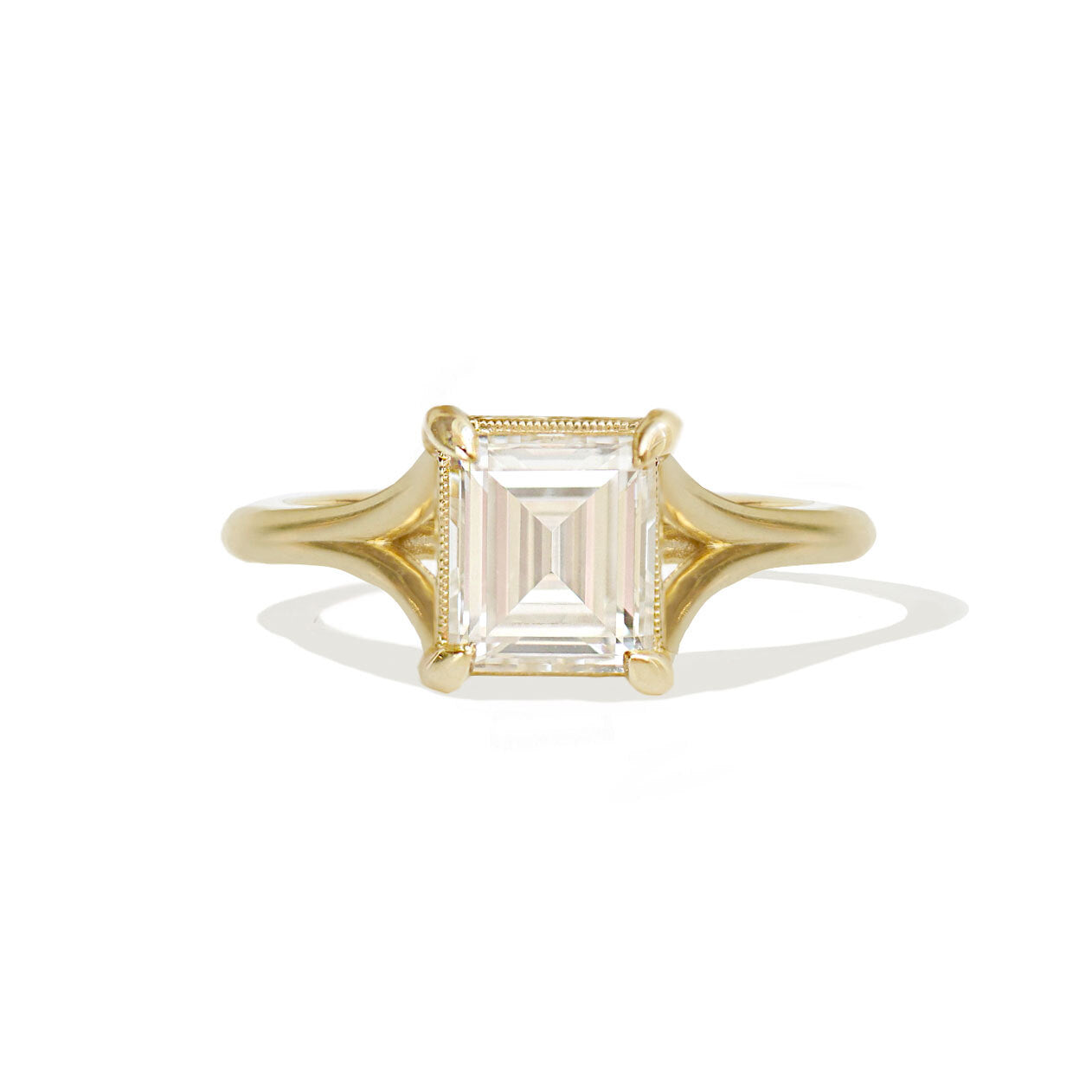 Split Shank Carré Solitaire Diamond Ring